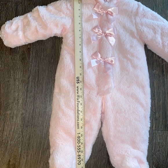 First Impressions Snow Suit size 6/9 months - Picture 4 of 9